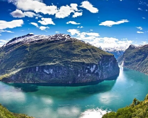 Discovering Volda: Unveiling the Wonders of Vestland's Charming Village